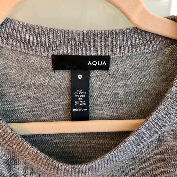 Swingy faux suede fringed gray sweater - Picture 2 of 6